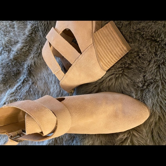 Booties - Picture 5 of 8